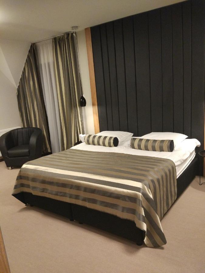 Bulwary Biznes Bed & Breakfast Mielec Eksteriør bilde